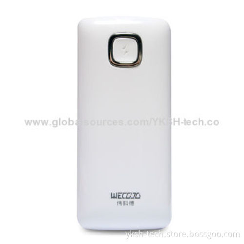 Power Banks with High-transformation Rate of 5,200mAh and Automatic Power-off Controlling Function